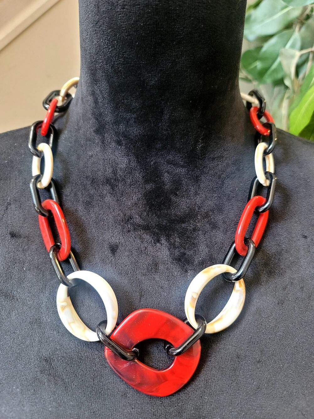 Chunky Resin Link Necklace & Hoop Earrings Set Red Black White Statement Boho